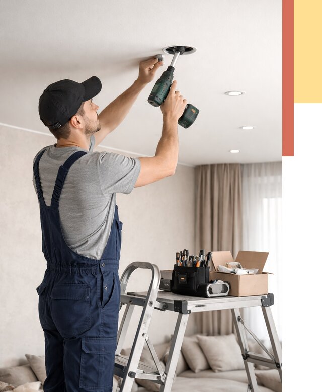 Установка и монтаж точечных светильников в натяжной потолок в Копейске от 1847 руб. | ОТДЕЛОЧНИК-Кпс